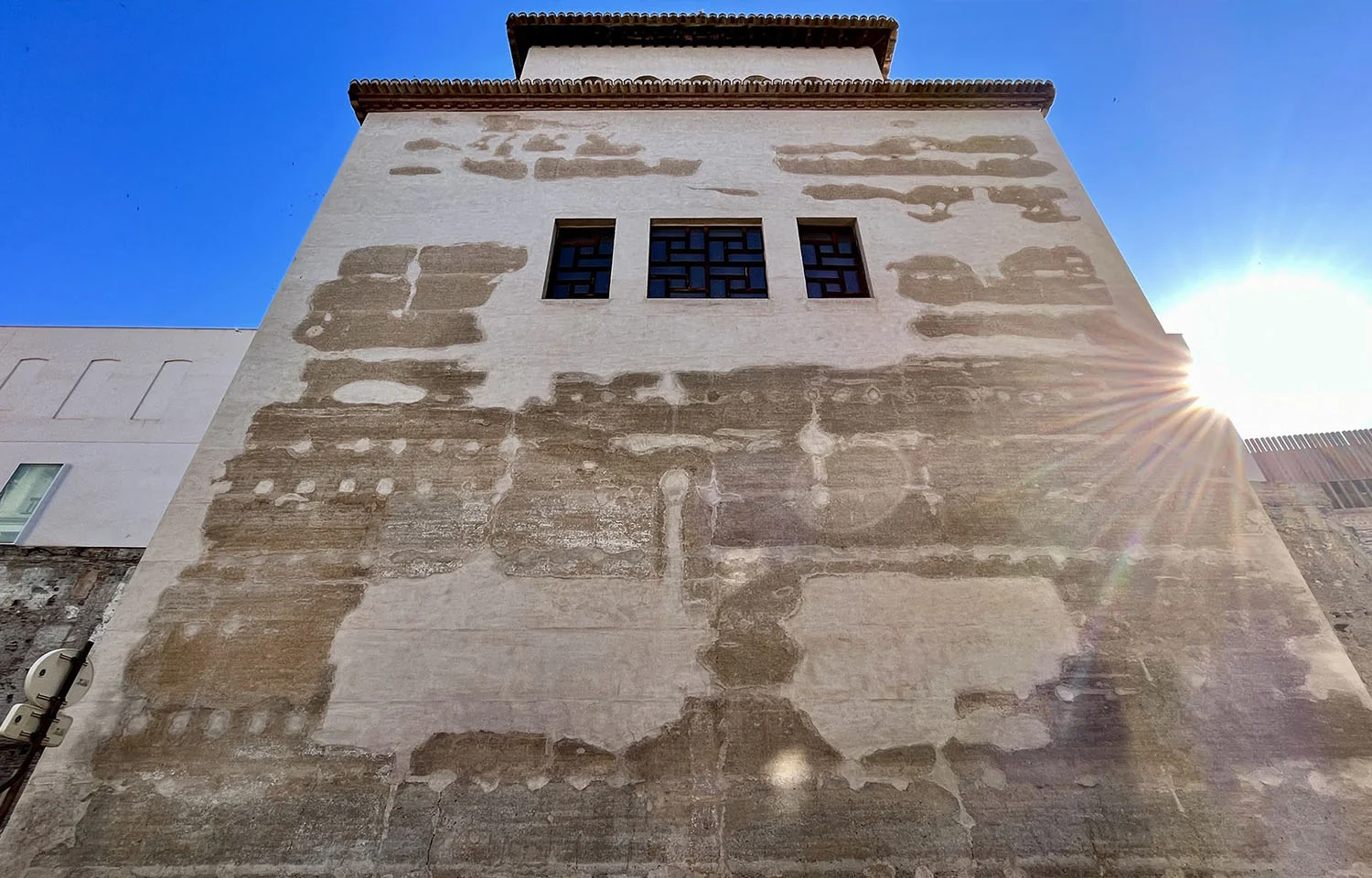 Vista exterior de la Qubba en el Cuarto Real de Santo Domingo en Granada